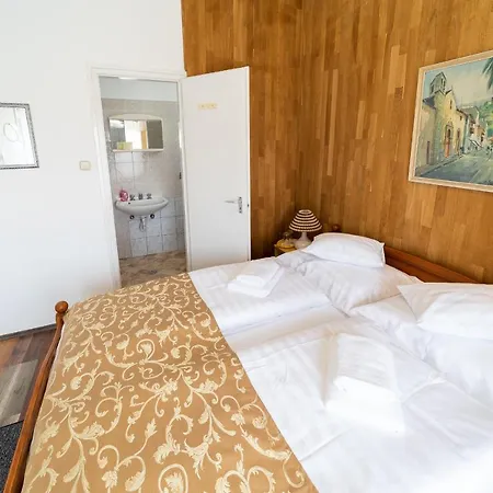 فندق مبيت وإفطار Lotus