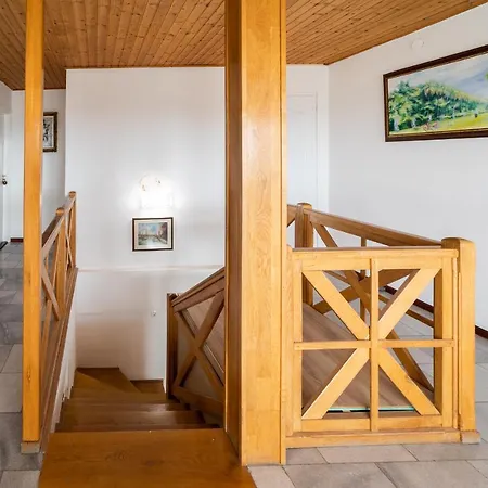 فندق مبيت وإفطار Lotus زلاكاروس