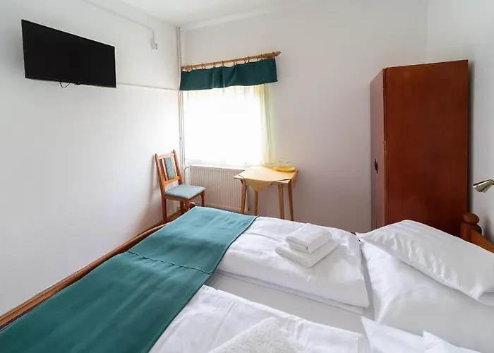 ベッド・アンド・ブレックファスト Lotus 3*