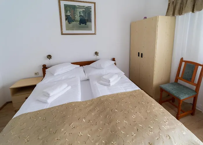 Lotus 3* זלקרוס